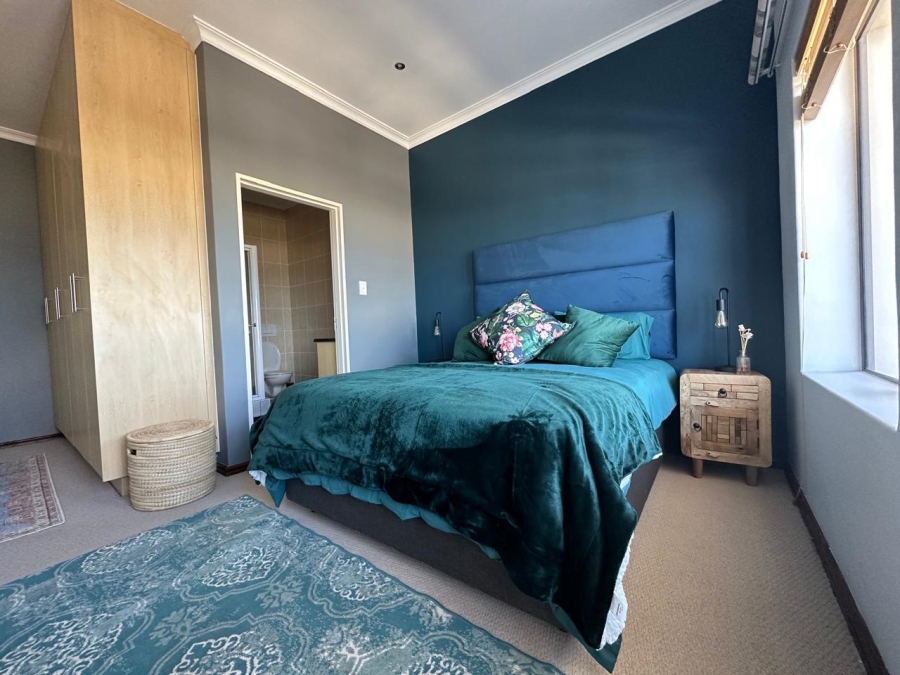 To Let 2 Bedroom Property for Rent in Big Bay Western Cape